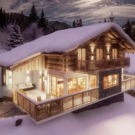 Superbly Located Premium With Sauna , Cleaning Included Chalet *