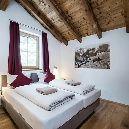 In Muehlbach Near Slopes, Cleaning Included Dağ evi *