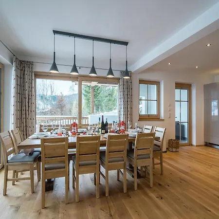 Superbly Located Premium With Sauna , Cleaning Included Mühlbach am Hochkönig